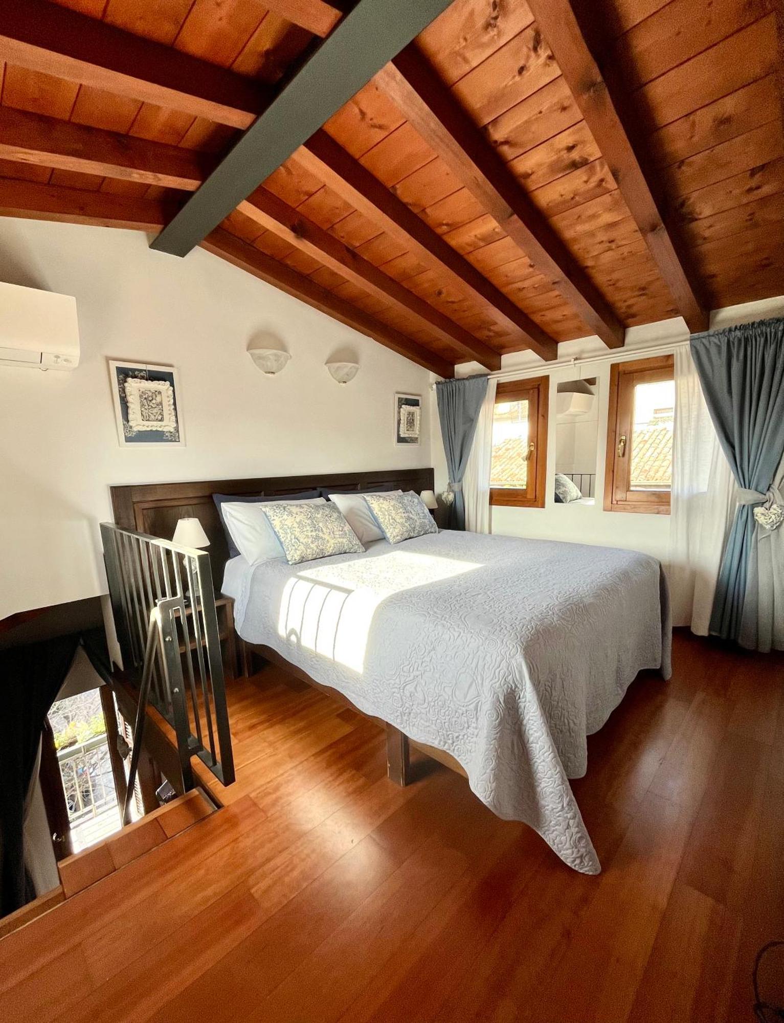 Appartement Porto Valentino Sirmione